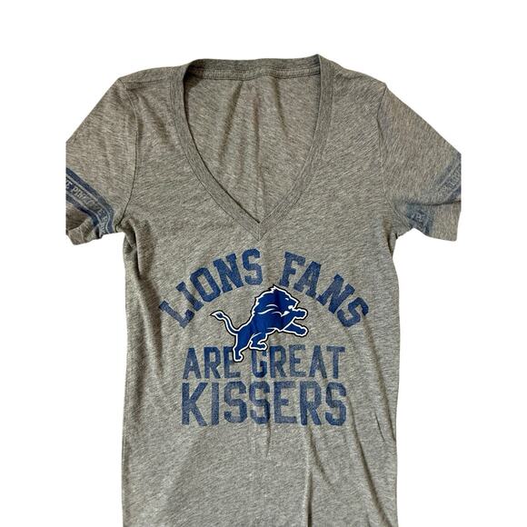 Vintage victoria secret PINK detroit lions Fans are great kissers tshirt Y2K - Picture 5 of 7